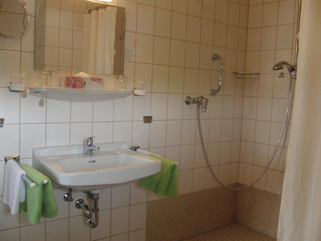 Gaestehaus Spieker ฮอร์น-บาด-ไมน์แบร์ก ห้อง รูปภาพ